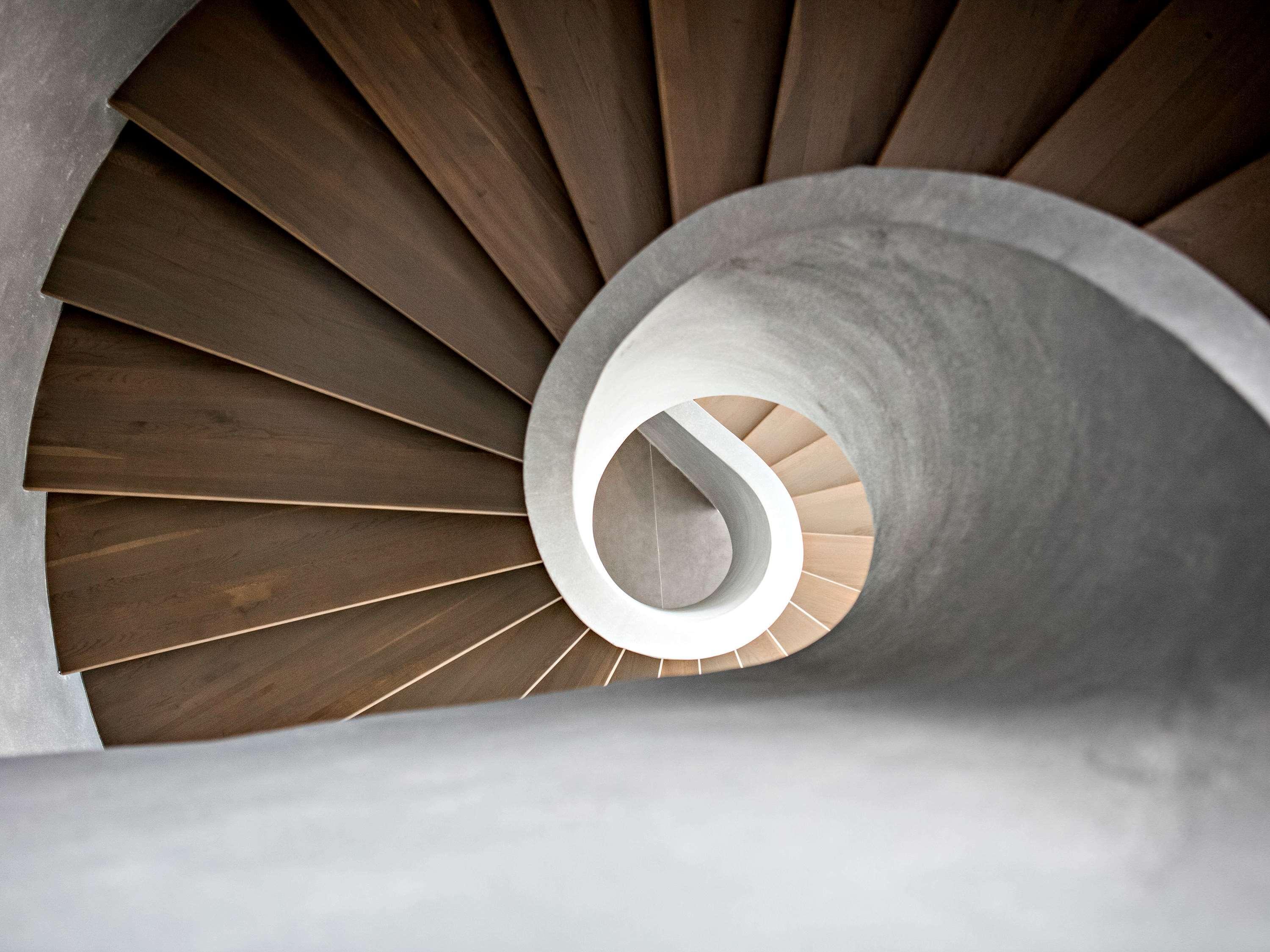 美憬阁水疗度假村-塞拉耶佛塔尔琴森林 Tarcin 外观 照片 Spiral staircase