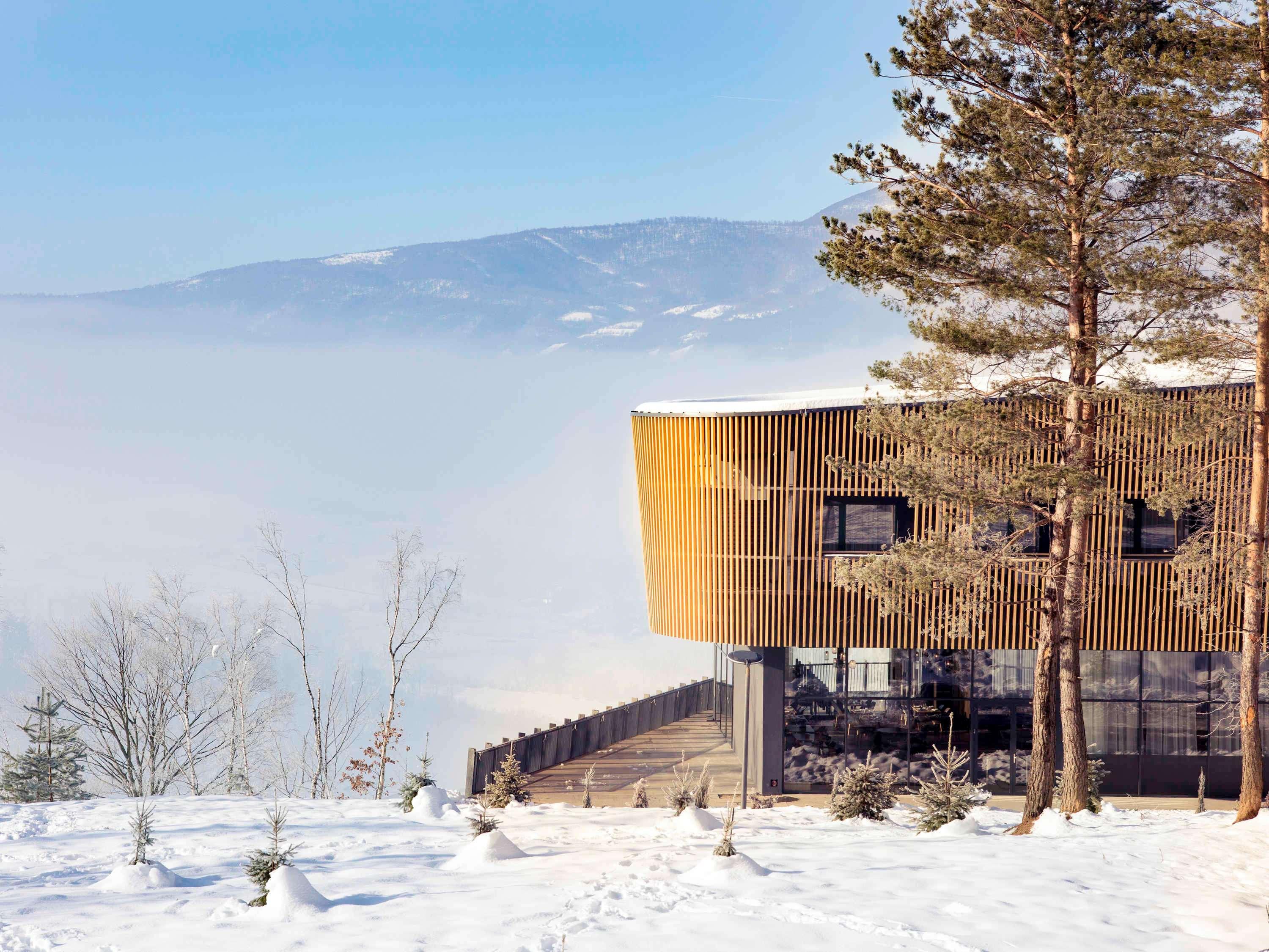 美憬阁水疗度假村-塞拉耶佛塔尔琴森林 Tarcin 外观 照片 The new ski resort in Les Saisies