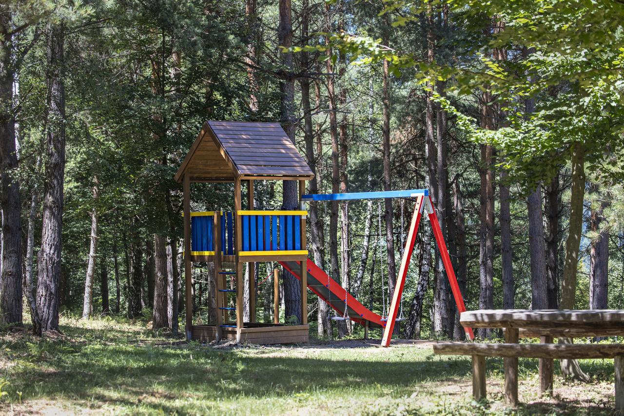 美憬阁水疗度假村-塞拉耶佛塔尔琴森林 Tarcin 外观 照片 Playground in the park